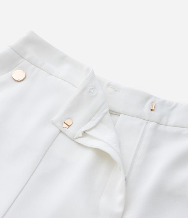 Bermuda en Crepé con Botones en los Bolsillos Curve & Plus Size 10
