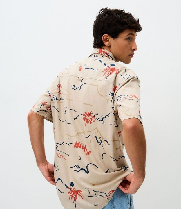 Camisa Relaxed en Algodón  Tejido Diferenciado con Estampa Fil a Fil Abstracta Palmera 3