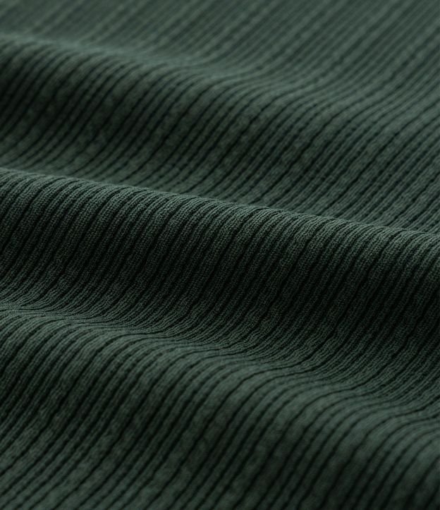 Remera Slim con Textura Vertical 10