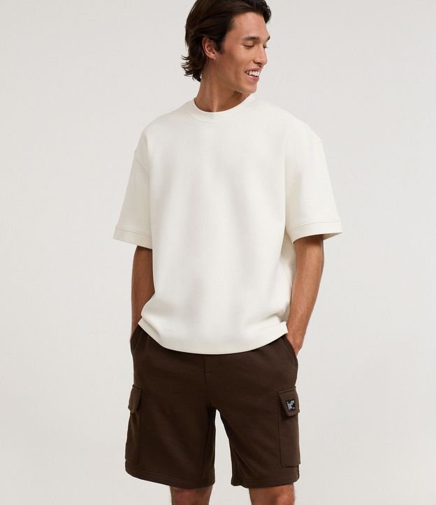 Bermuda en Tela French Terry con Bolsillo Cargo 3