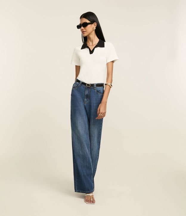 Blusa Acanalada en Rib con Cuello Polo Contrastante 2