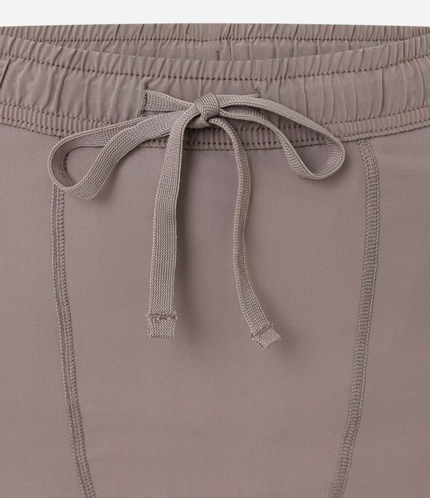 Bermuda Deportiva con Short de Compresión 8