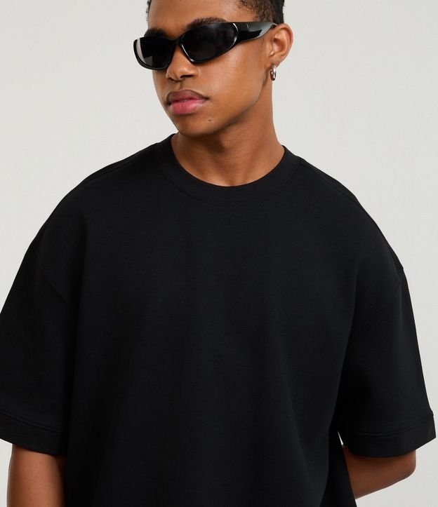 Remera Oversize en Algodón con Sisa Deslocada 3