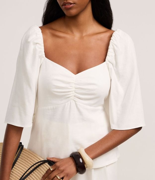 Blusa en Viscolino con Escote Corazón y Lastex 4