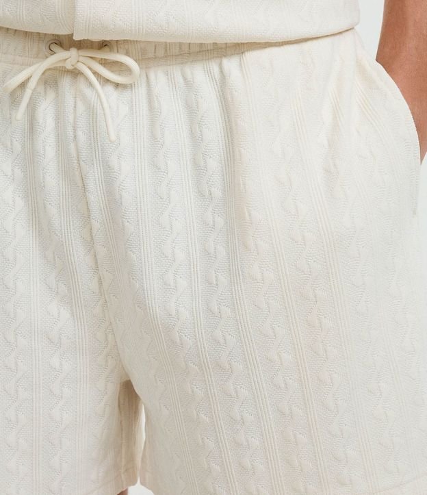 Bermuda en Jacquard Texturizada 3