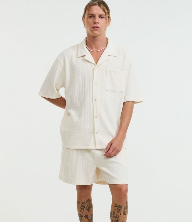 Bermuda en Jacquard Texturizada 4