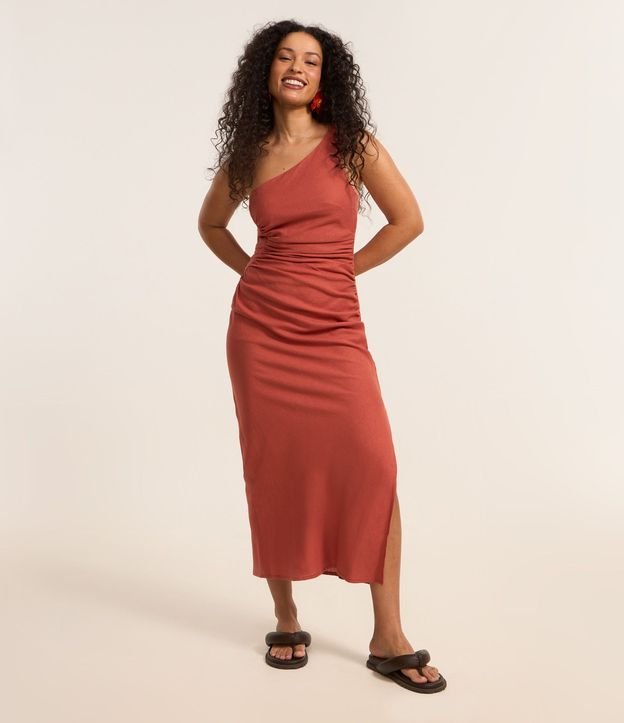 Vestido Long Midi en Viscolino con Bretel Torcida y Fruncidos