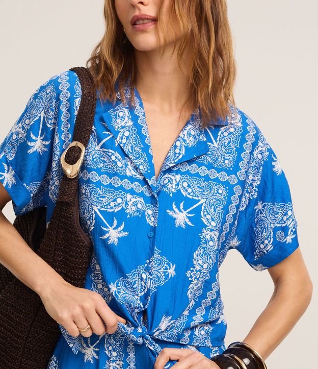 Camisa en Viscosa con Lazo y Estampa Paisely 4