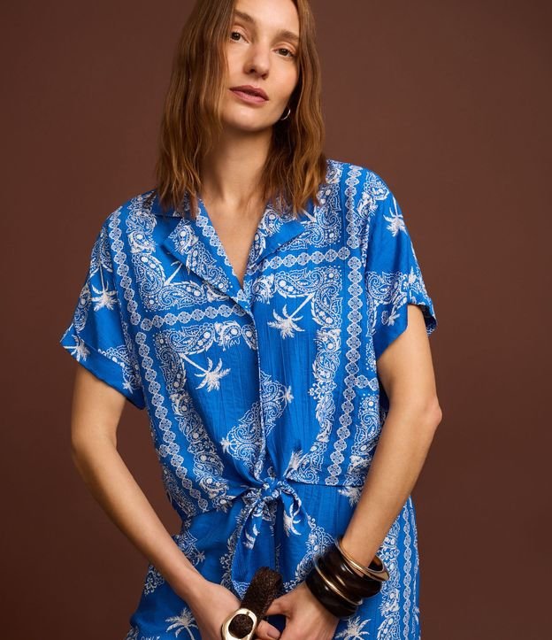 Camisa en Viscosa con Lazo y Estampa Paisely 5