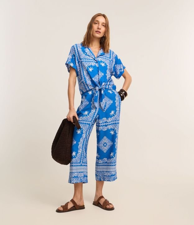 Pantalón Pantacourt Cintura Alta en Viscosa con Estampa Paisley 1