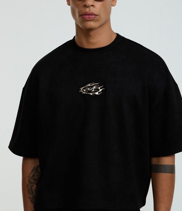 Remera Boxy en Gamuza con Estampa Localizada 4