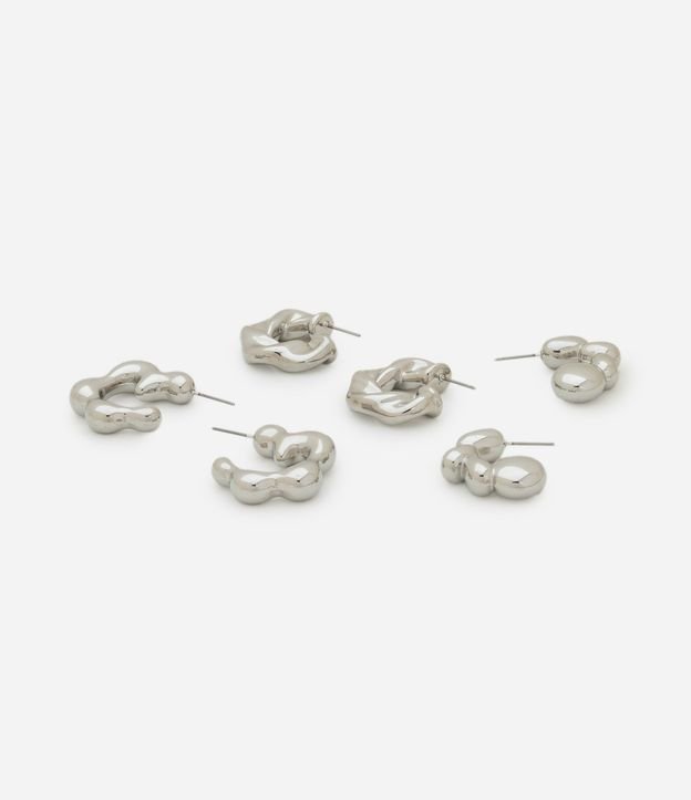Kit 03 Argolas en Metal con Formas y Texturas Diferentes 2