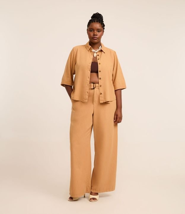 Pantalón Pantalona en Sarga con Cinturón Curve & Plus Size