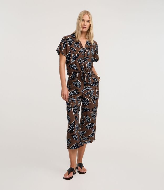 Pantalón Pantacourt en Viscosa con Estampa Follaje 2