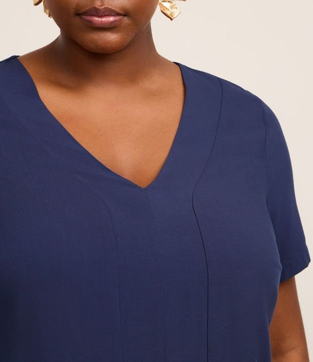Blusa en Viscosa con Escote en V Curve & Plus Size 3