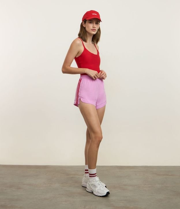 Bermuda Runner Deportiva con Rayas Laterales