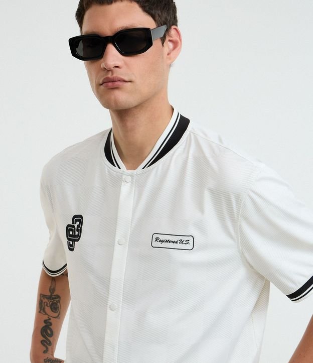 Camisa Sport Core Cuadriculada con Bordados 7