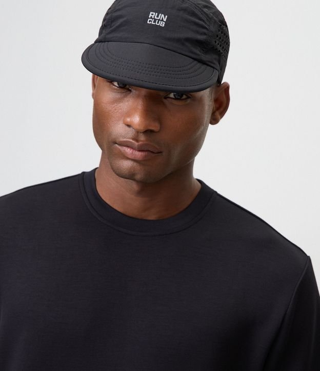 Remera Deportiva en Tecnologia Dry con Lettering 4
