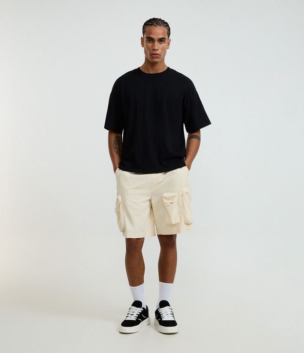 Bermuda Baggy Cropped con Bolsillos