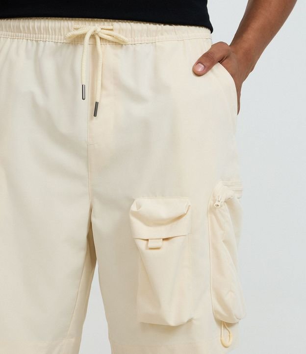 Bermuda Baggy Cropped con Bolsillos 4