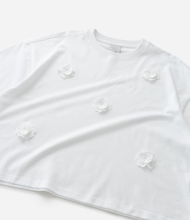 Remera Corta Infantil con Flores Aplicadas - Talle 5 a 14 años 5