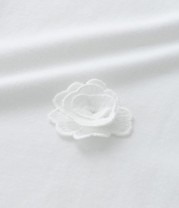 Remera Corta Infantil con Flores Aplicadas - Talle 5 a 14 años 8