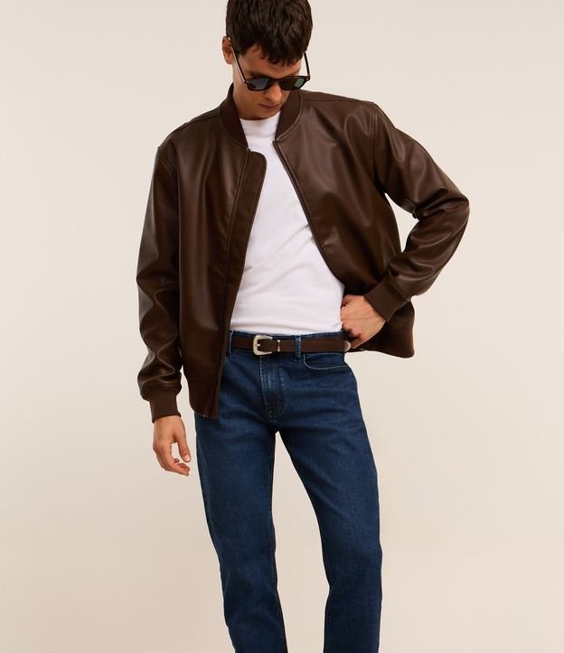 Pantalón Slim en Jeans con Tecnologia Tech Denim 4