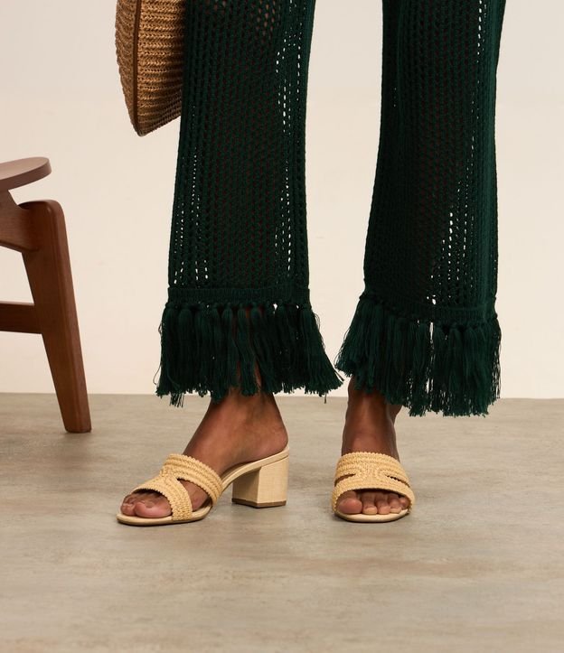 Sandalia Mule con Tira en H y Efecto Ráfia 6
