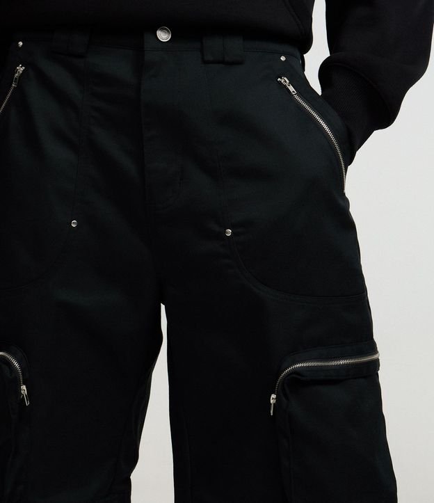 Bermuda Baggy con Bolsillos Cargo y Cremallera 4
