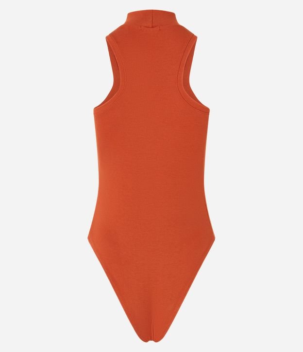 Body Canelado en Rib con Cuello Alto y Perna Cavada 11
