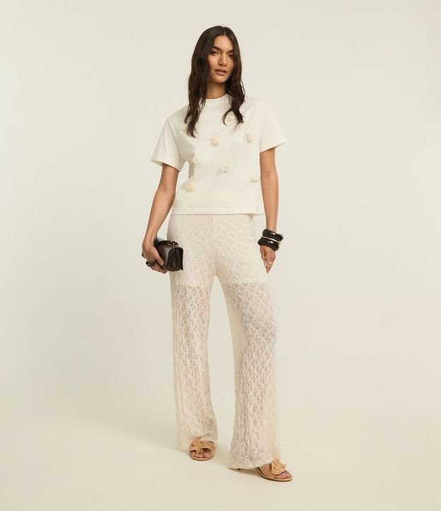 Blusa en Algodón con Flores de Organza Aplicadas 3