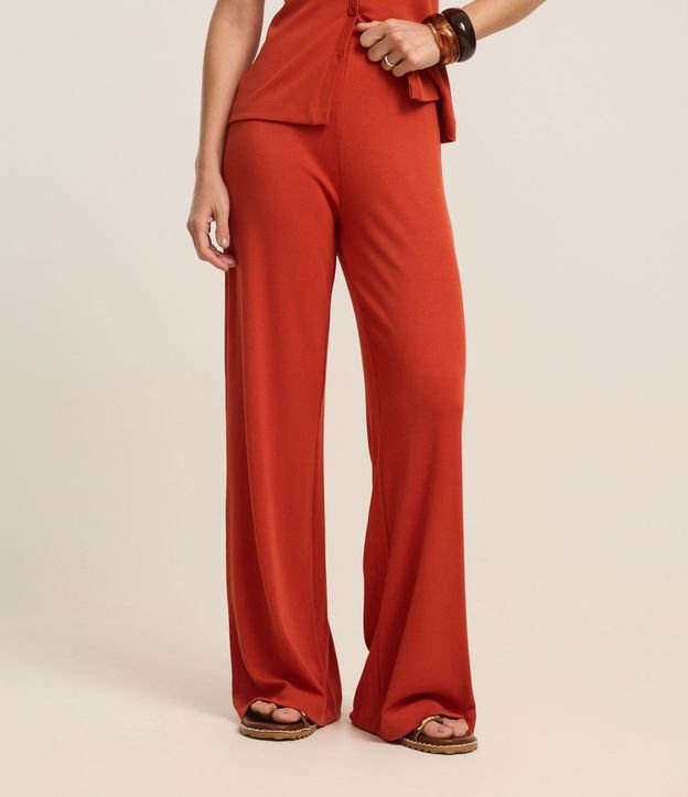 Pantalón Pantalona en Rib con Textura Acanalada y Cintura Elástica 3