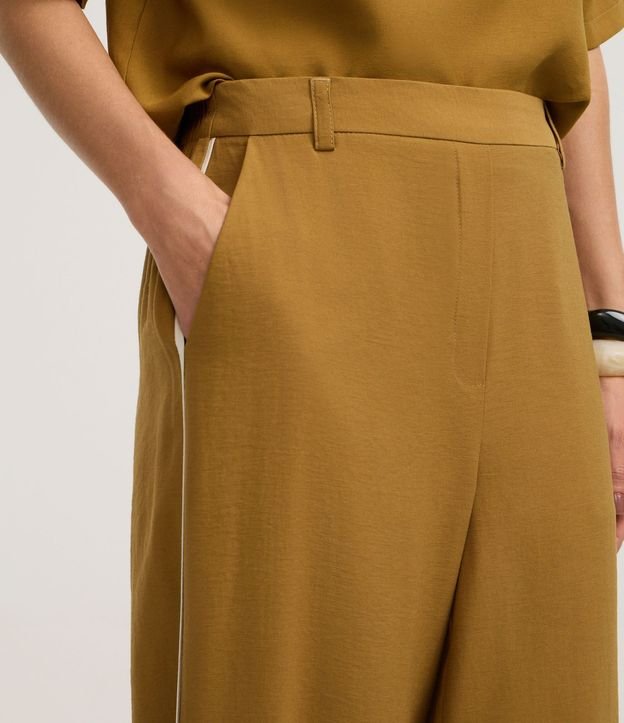 Pantalón Wide Leg Sastrería en Viscosa con Rayas contrastantes 4