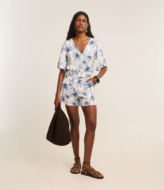 Short en Viscolino con Cintura Elástica y Estampa Palmeras