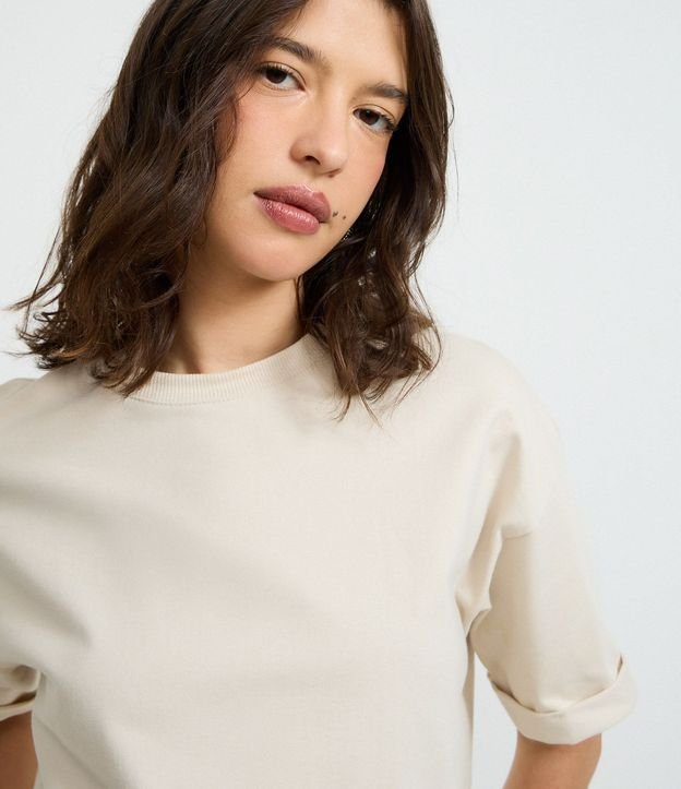 Remera Oversized en Algodón con Manga Dobrada 3