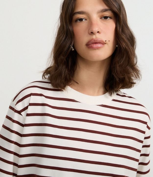 Remera Oversized en Algodón con Estampa Rayada 5