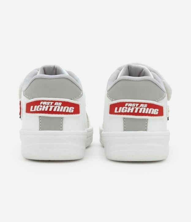 Tenis Infantil en PU con Patch Coches - Talle 20 a 27 5