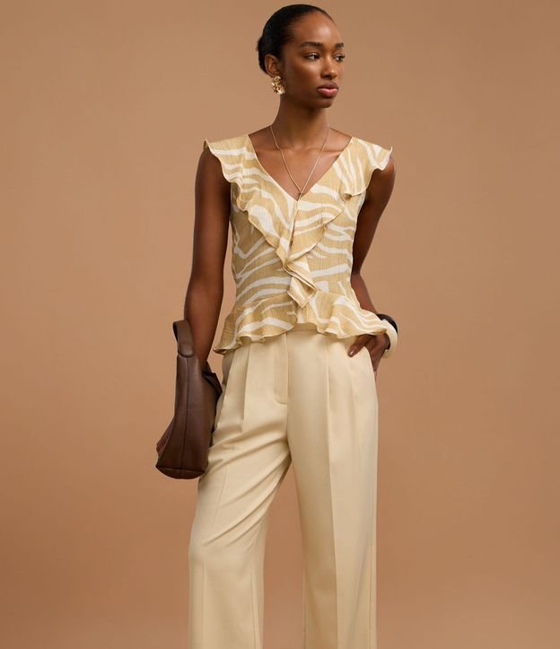 Pantalón Wide Leg Sastrería en Crepé con Pliegues y Frisos 2