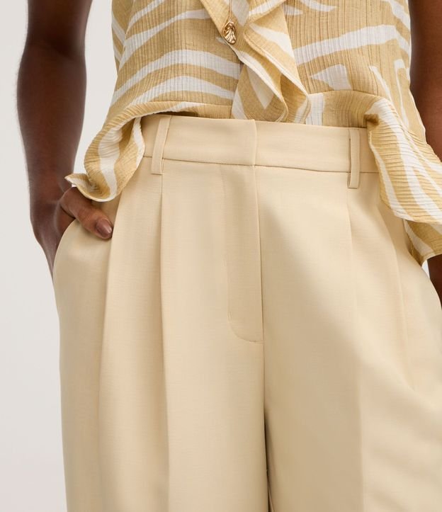 Pantalón Wide Leg Sastrería en Crepé con Pliegues y Frisos 4