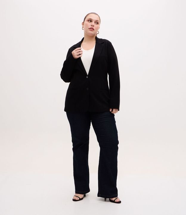 Blazer Slim Alargado en Punto Roma Curve & Plus Size 3