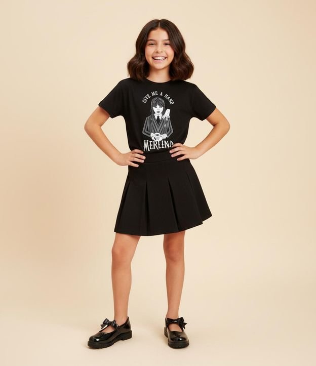 Remera Infantil con Estampa de Merlina - Talle 5 a 14 años 1
