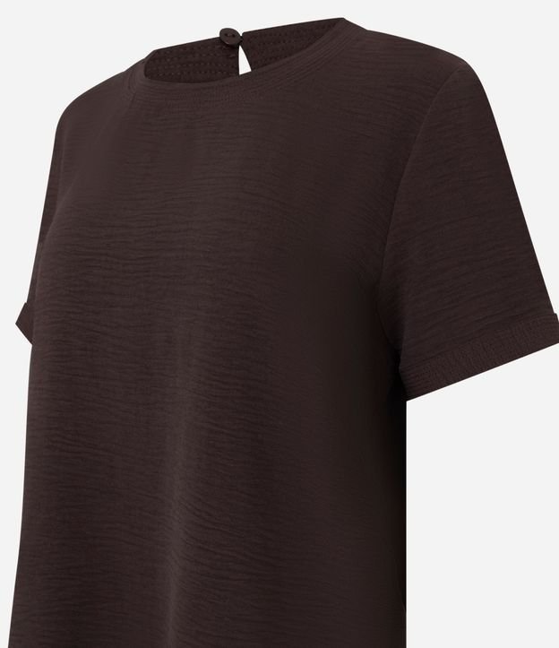 Blusa con Aberturas y Detalles de Pespuntes 6