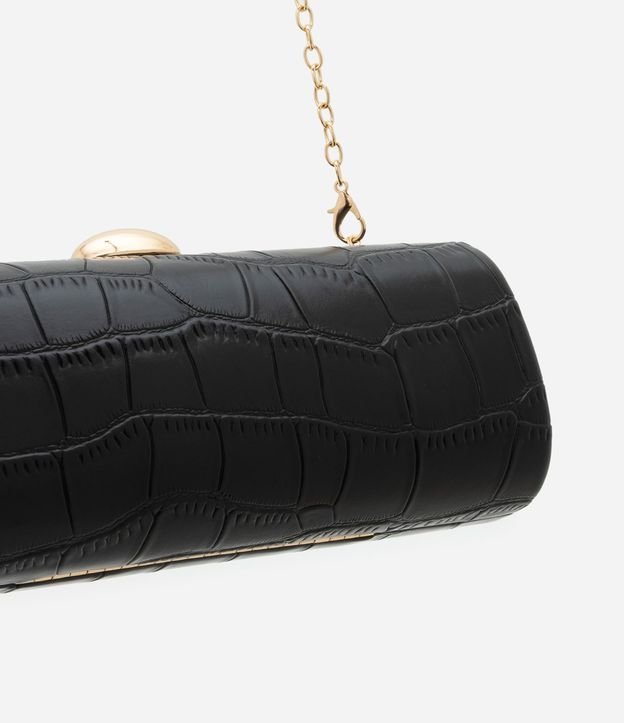 Cartera Baguette en PU con Textura Crocco y Correa de Cadena 4