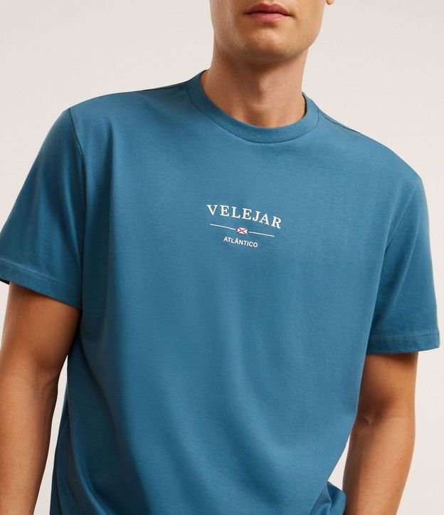 Remera Comfort en Algodón con Estampa Lettering Velejar 3