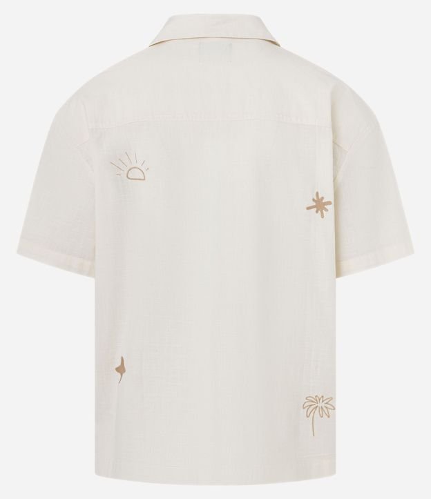 Camisa Boxy en Tricolina con Estampa Bordado de Verano 8