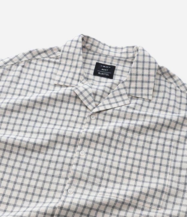 Camisa Boxy  em Tricolina de Cuadros Texturizada con Bordado en la Espalda 8