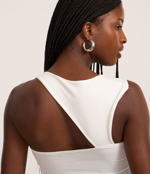 Blusa Musculosa en Microfibra con Escote Asimétrico 4