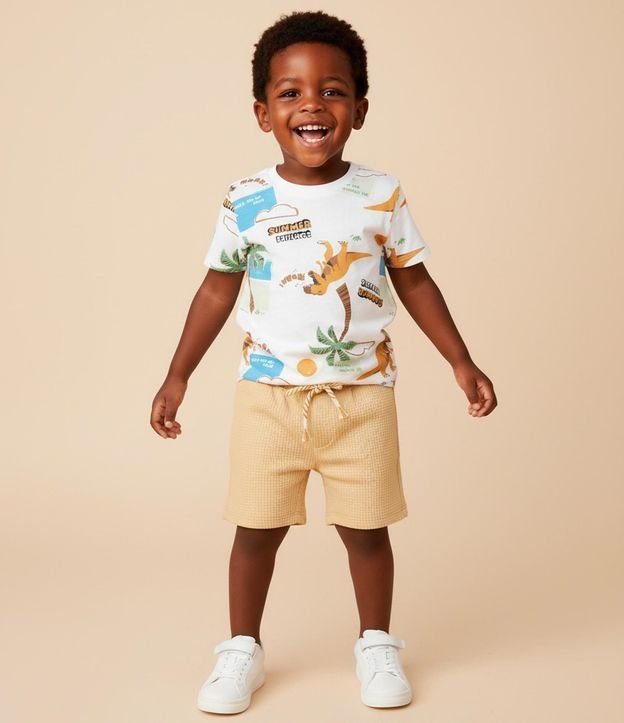 Remera Infantil con Estampa de Dinosaurios  - Talle 1 a 6 años