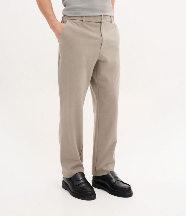 Pantalón en Viscosa Sastre con Cintura Elástica 3