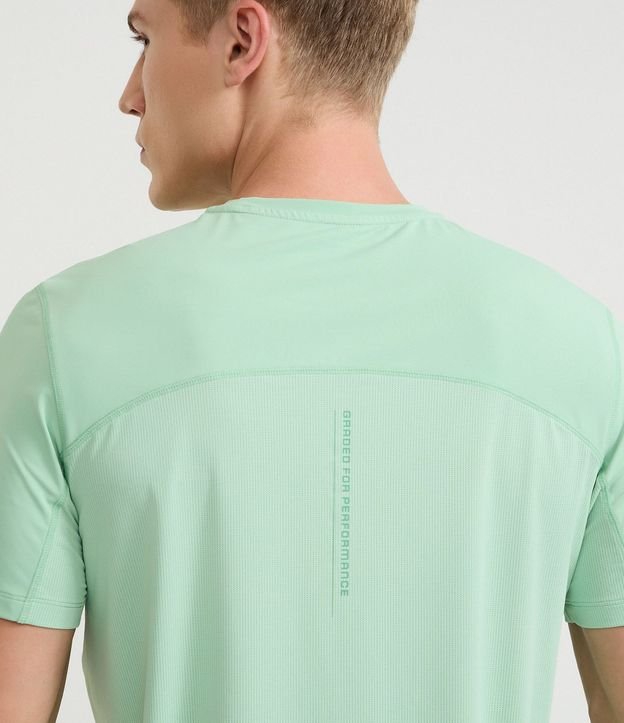Remera Regular Deportiva con Tecnologia Dry Respirável 4